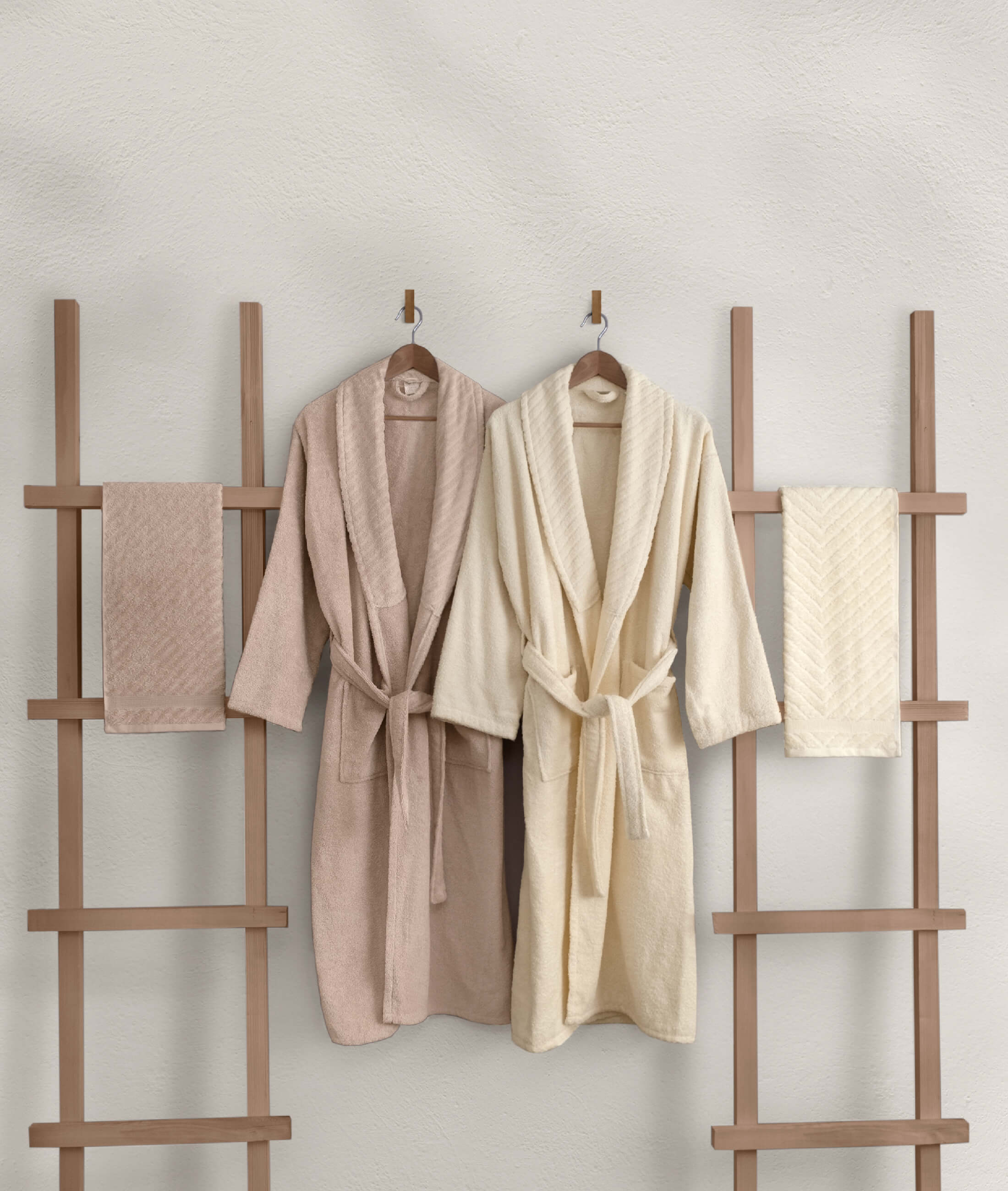 Lycian Salmon-Cream Set of 4 Family Bathrobes and Towels 2 Bathrobes 2 Towels 1062A
