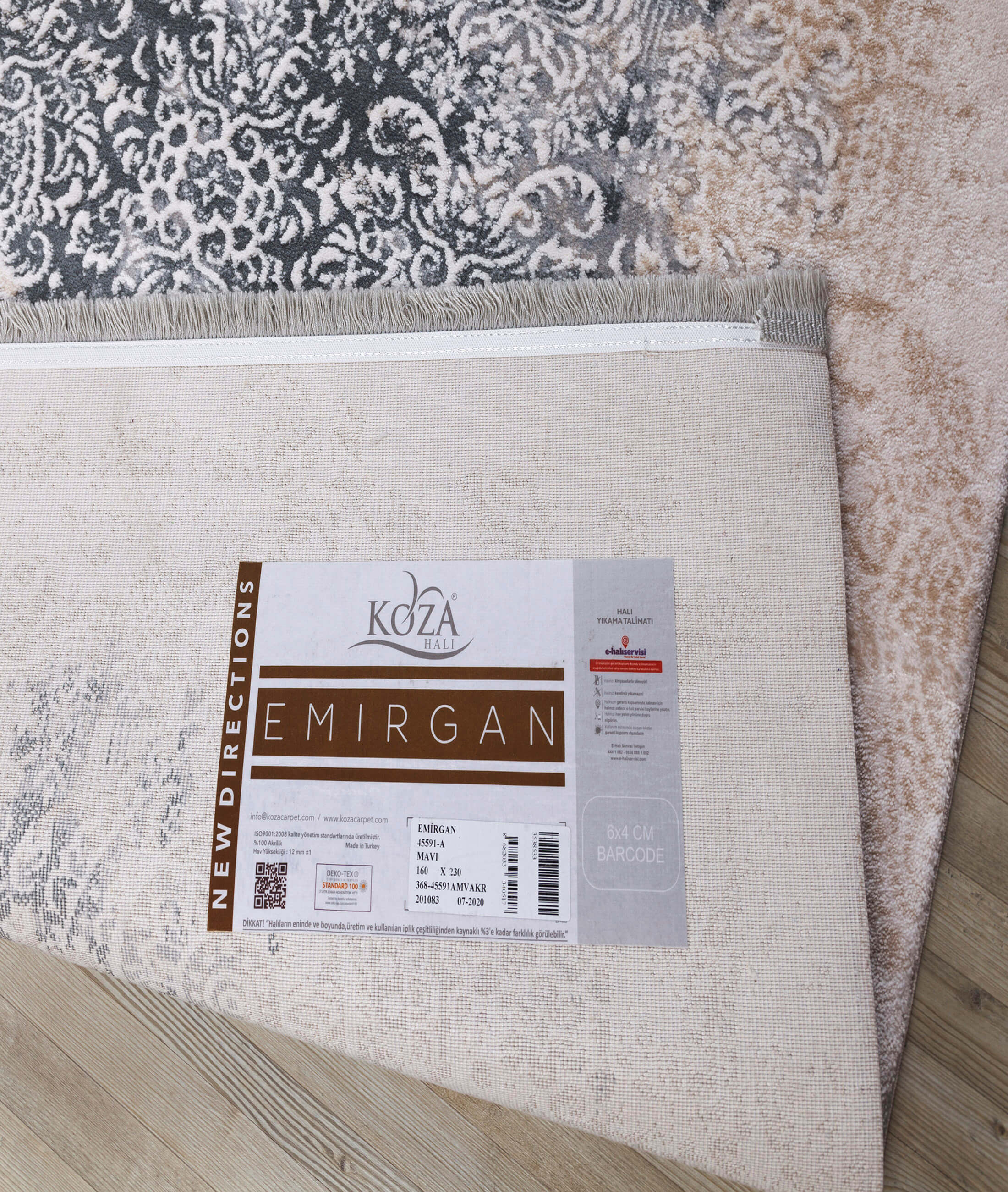Emirgan Blue Carpet 45591A