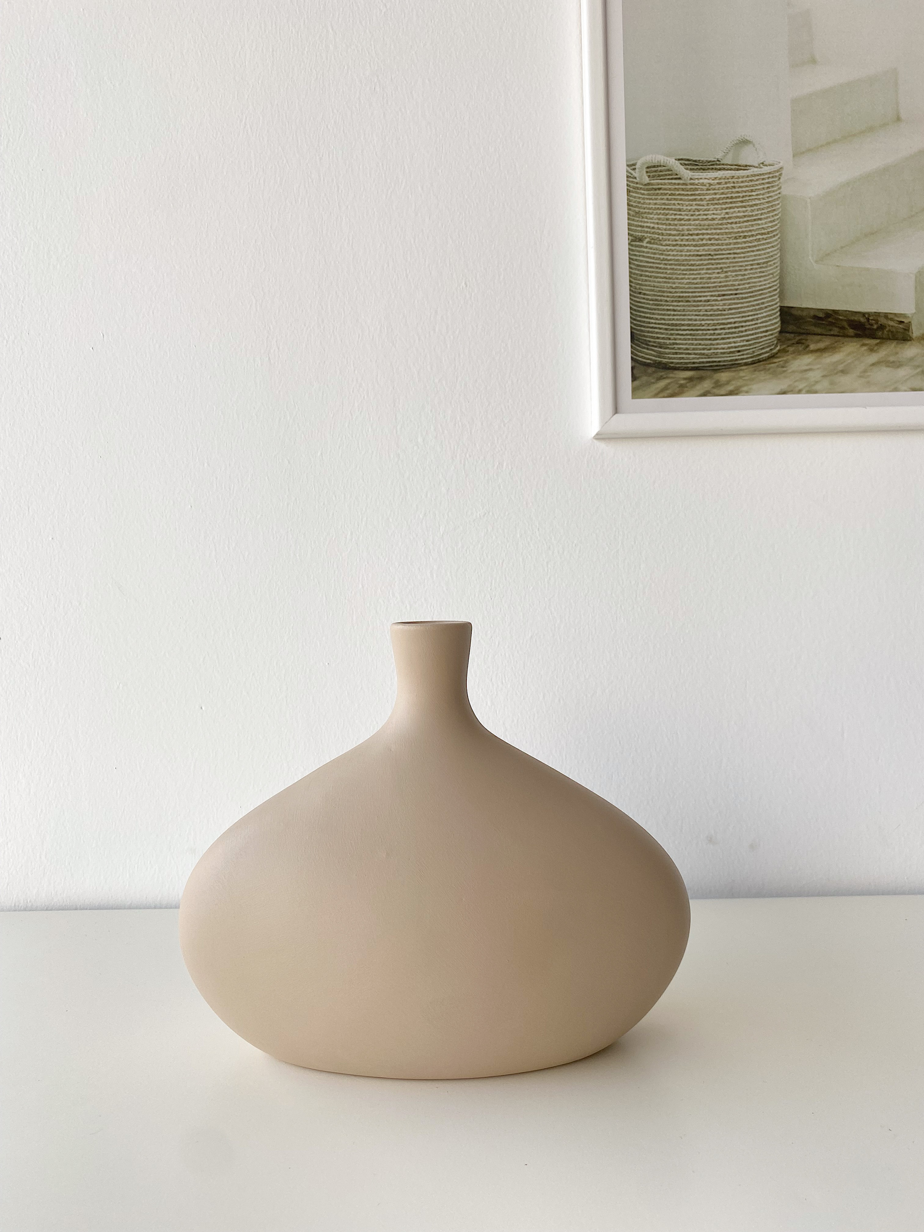 Platy Ceramic Vase Small Beige